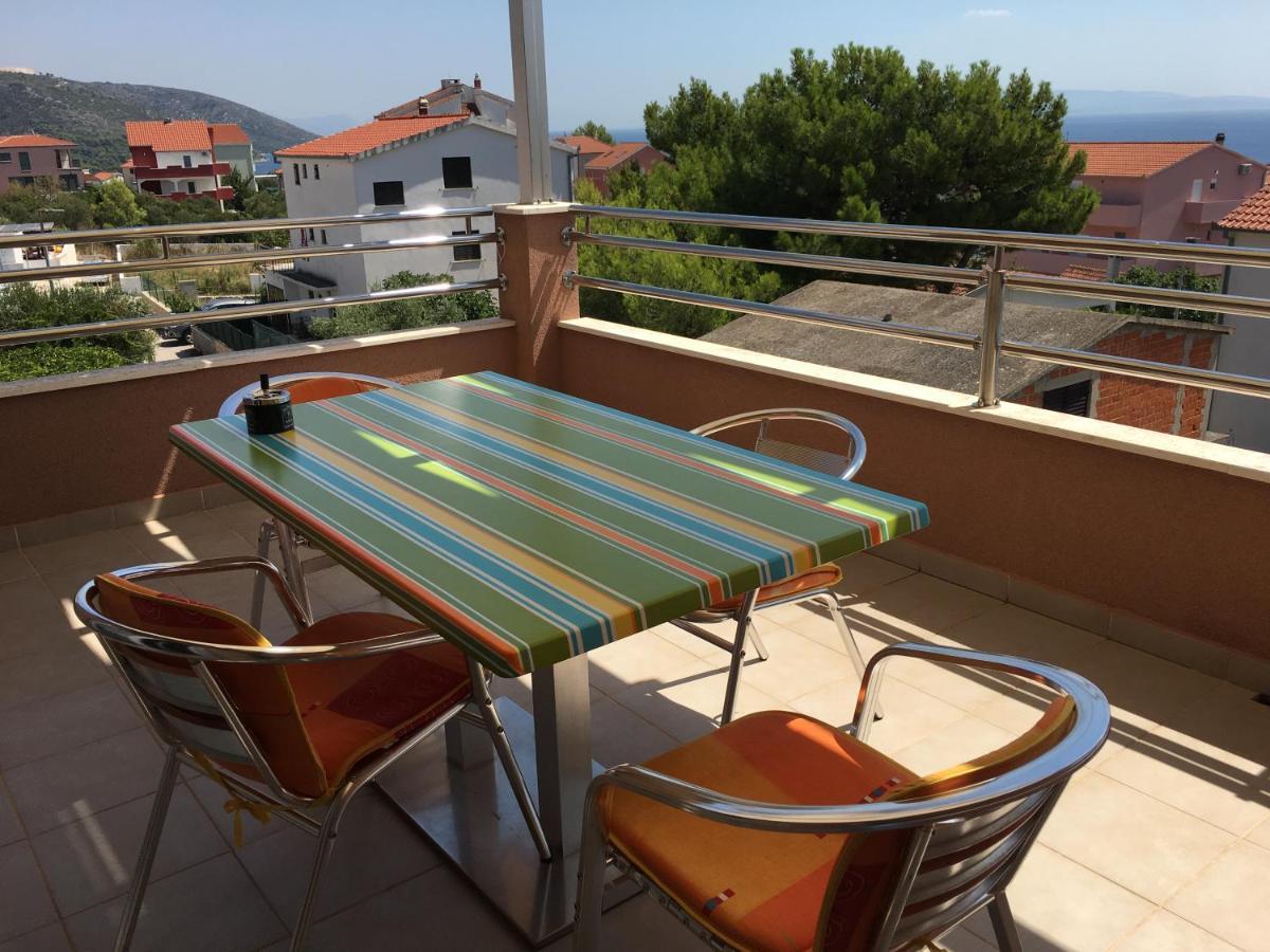 Apartmani Mia โตรกีร์ ภายนอก รูปภาพ